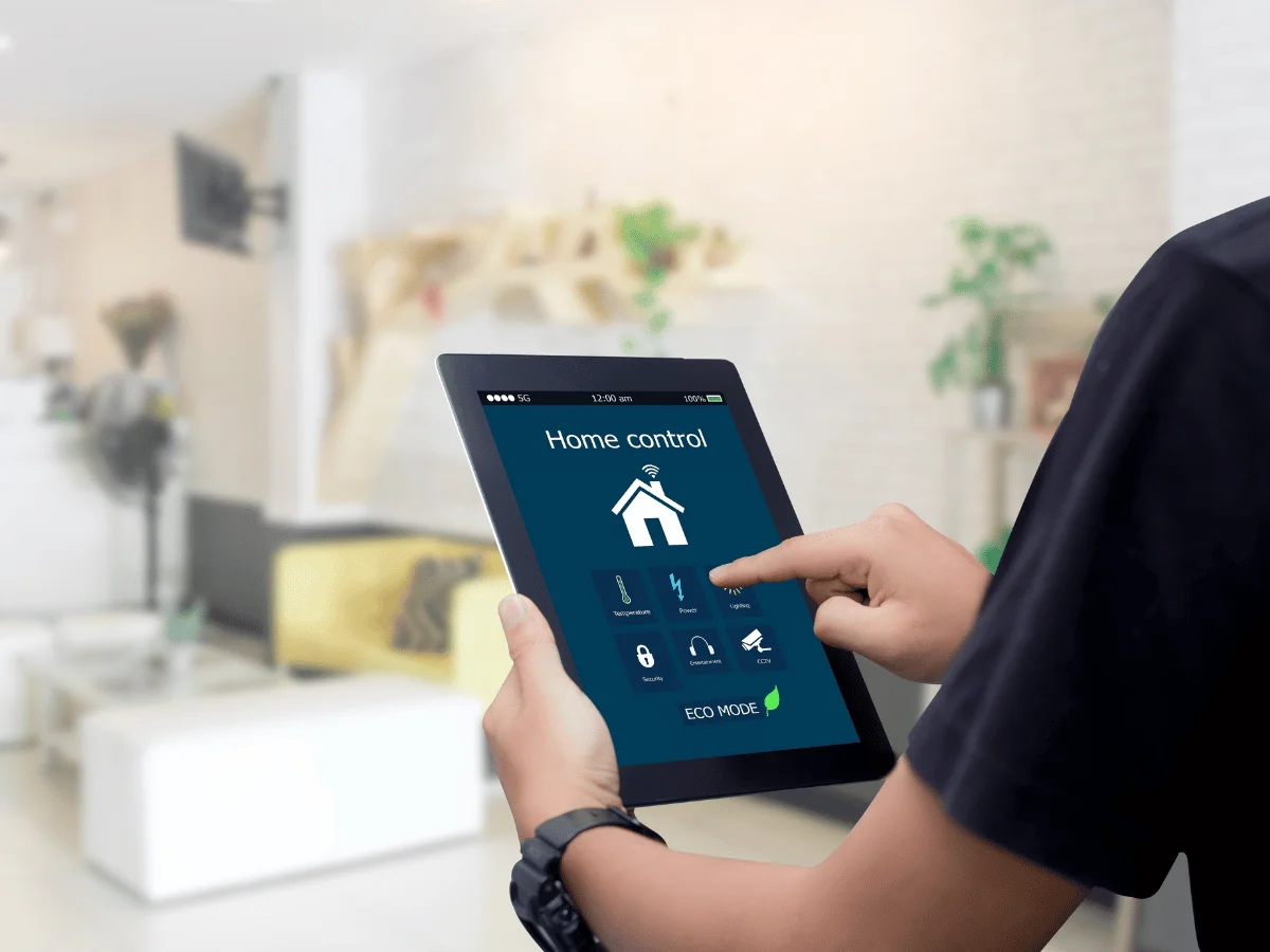Smart technology for seamless control of your home's lighting, heating, and security