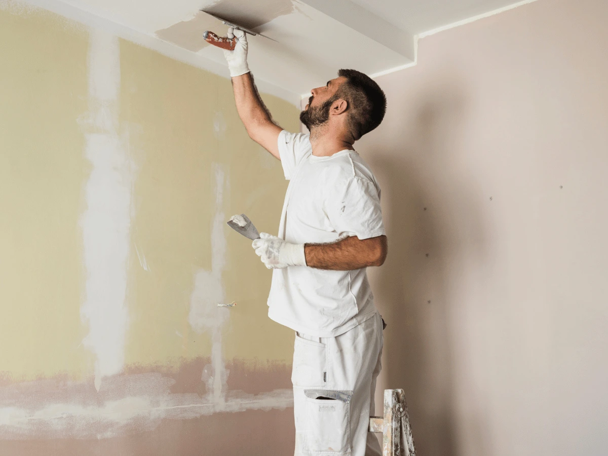 BaseLink offers experienced local painters and decorators for plastering services